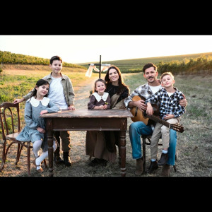 Otto Pascal - Aducem Multumire (2025)