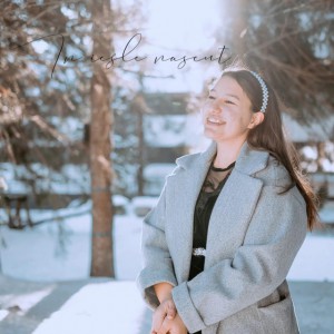 Jessica Henea - In Iesle Nascut (2022)