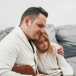 Timothy Rusavuk - Папа, Обними Меня, Пожалуйста (2021)