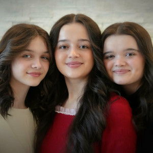 The Dinca Family - Pruncul S-A Nascut (2024)