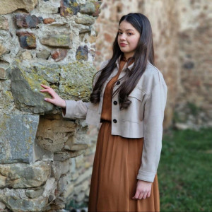 Amalia Hîj - Răsună Pe Pamânt (2023)