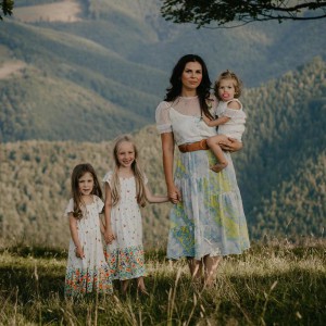 Selah & Siena - Cerul E Casa Mea (2021)